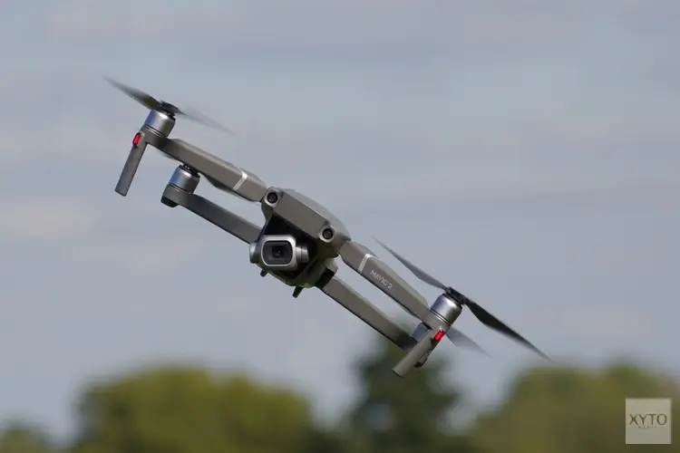 Drugs en telefoons via drones in gevangenissen gedropt